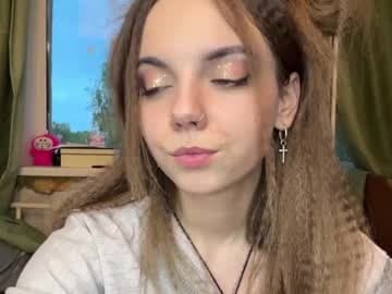 GOAL: Show collarbone +silly face [0 tokens remaining] Welcome to my room! #natural #teen #18 #shy #new