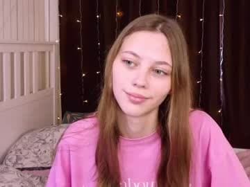 GOAL :👀show my bra and tease👗My name is Kate it`s my 13 day :3 #new #18 #shy #skinny #cute [151 tokens remaining]