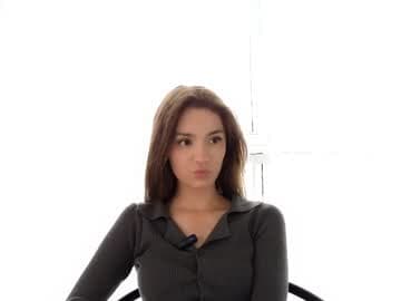 GOAL: Squeeze my pretty cheecks and blow a kiss| Welcome in my room, my name is Erika and i'm 18y.o. girl from Poland. #18 #new #young #shy #cute [50 tokens remaining]